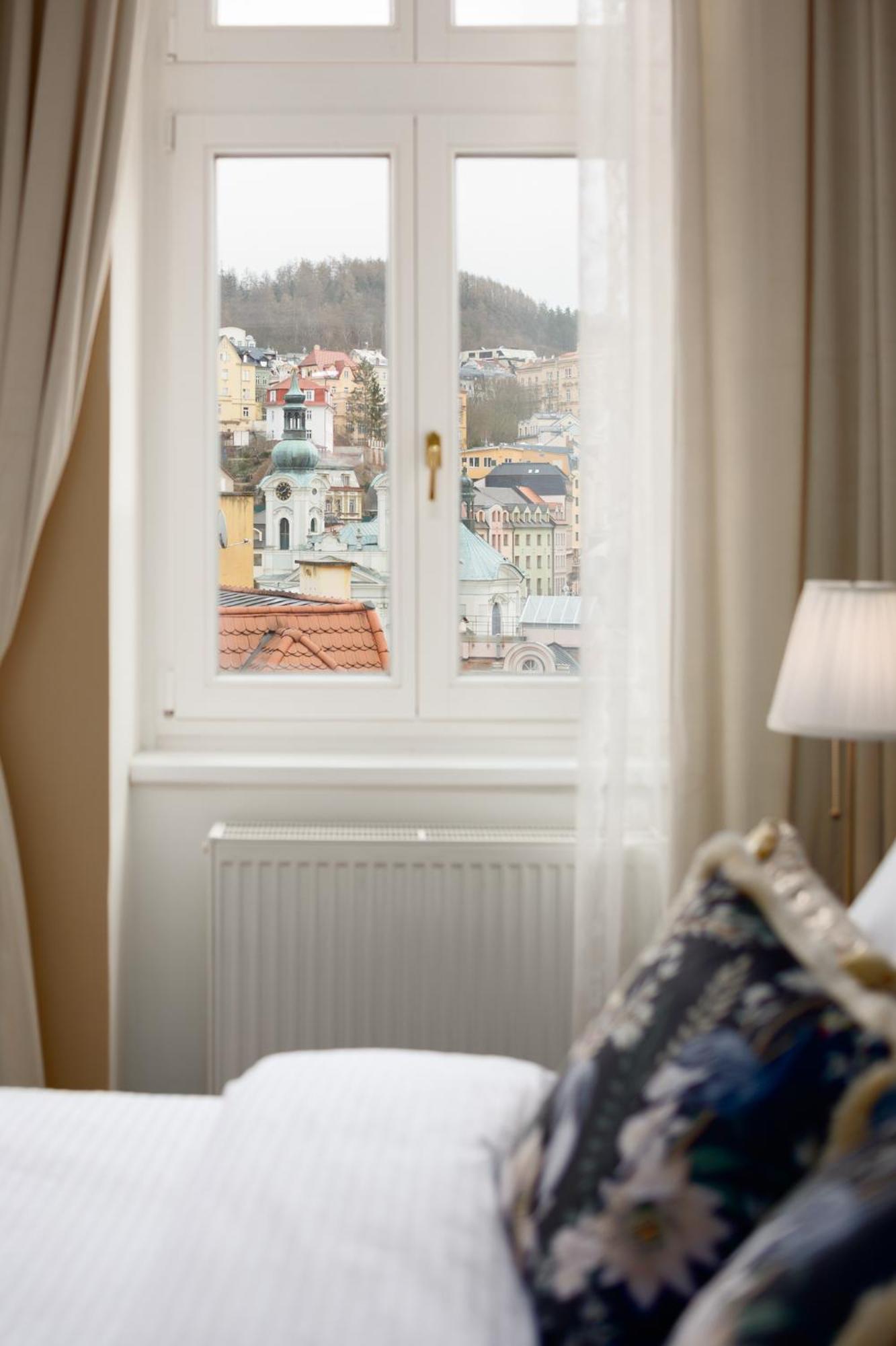Rezidence Makart Appartement Karlsbad Buitenkant foto