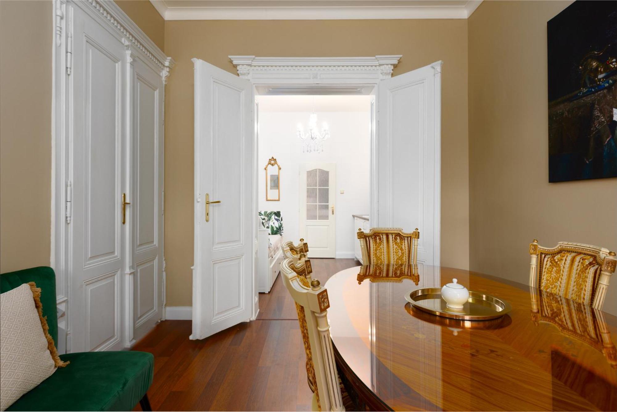 Rezidence Makart Appartement Karlsbad Buitenkant foto